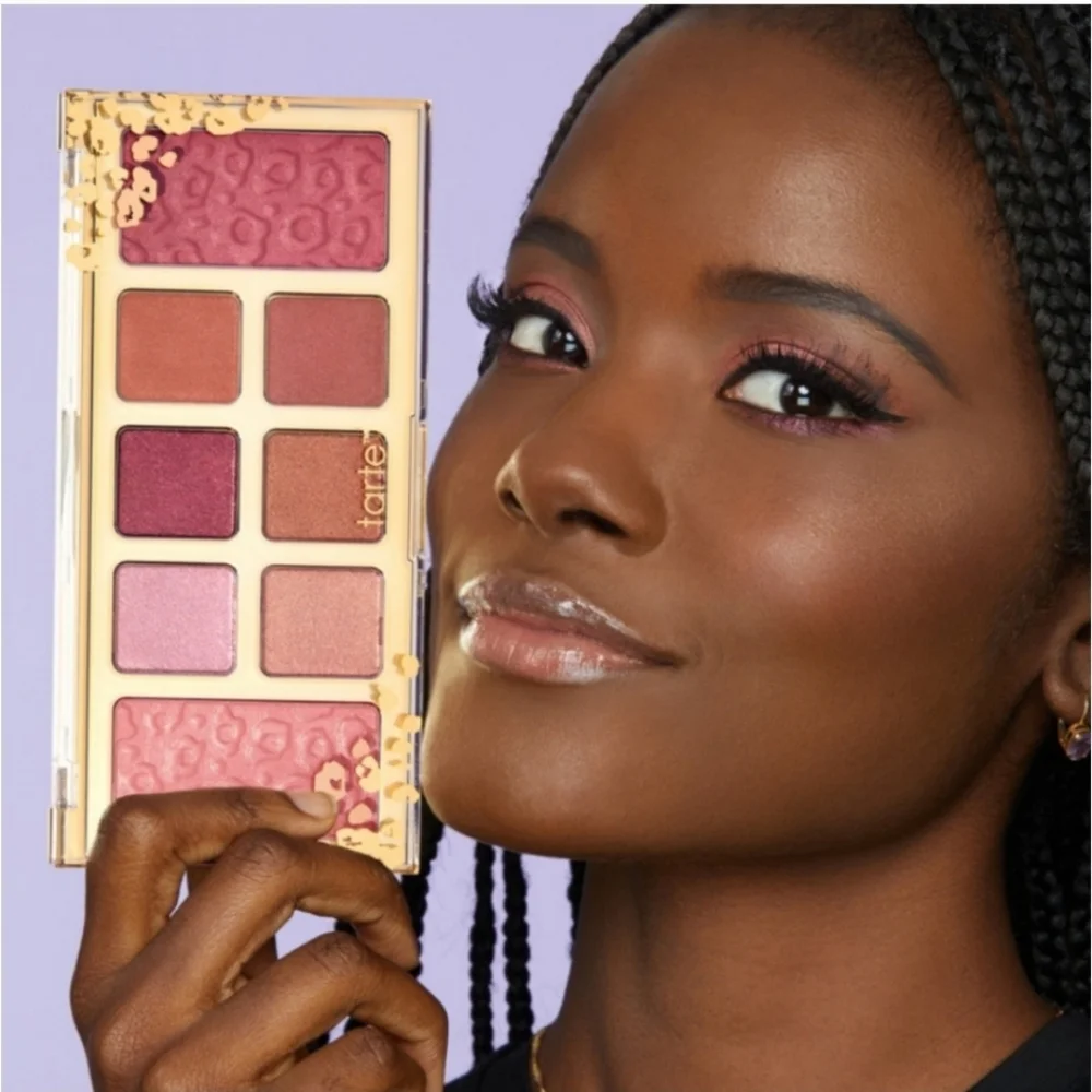 NIB Tarte Maneater Guide to Glam Eye & Cheek Palette - Picture 14 of 14